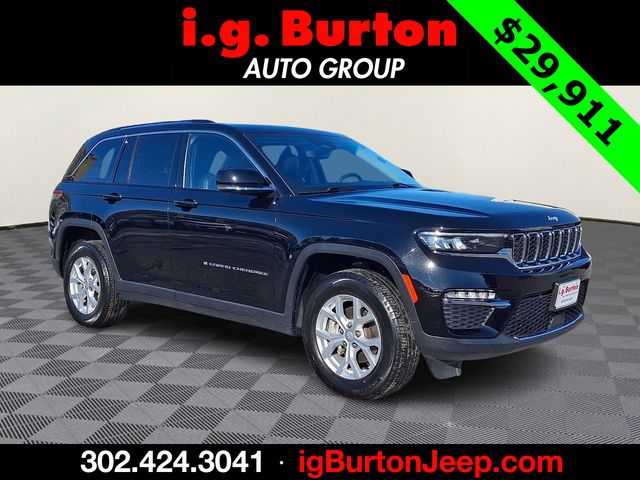 Diamond Black Crystal Pearlcoat 2023 Jeep Grand Cherokee Limited 4WD SUV / Crossover Four-Wheel Drive 8-Speed Automatic