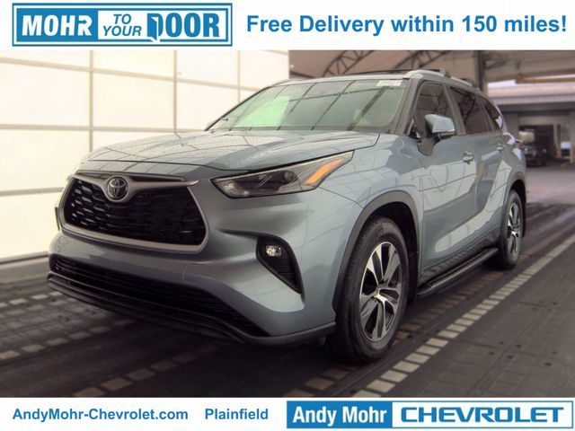 Moon Dust 2024 Toyota Highlander SUV / Crossover Front-Wheel Drive 8-Speed Automatic