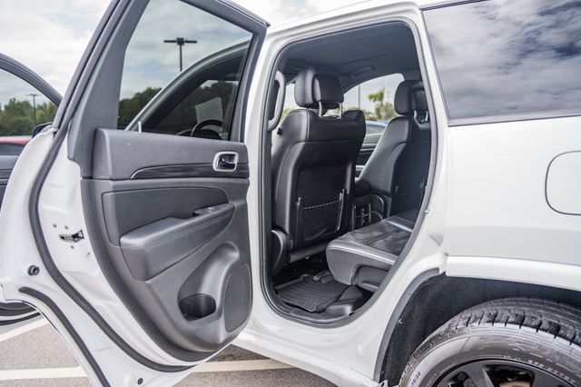 2020 Jeep Grand Cherokee Altitude 39