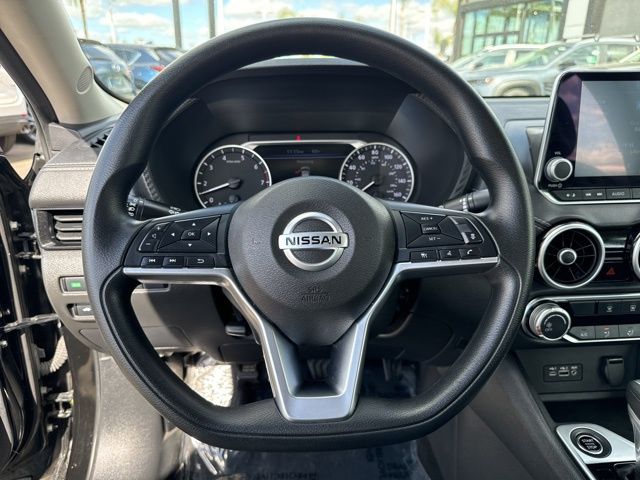 2023 Nissan Sentra SV 16