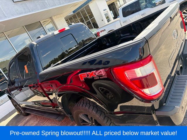 Used 2022 Black Ford Lariat image 4