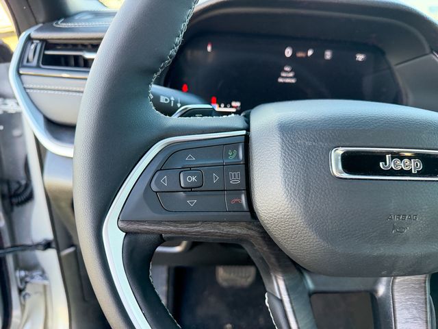 new 2026 Jeep Grand Cherokee car, priced at $45,965