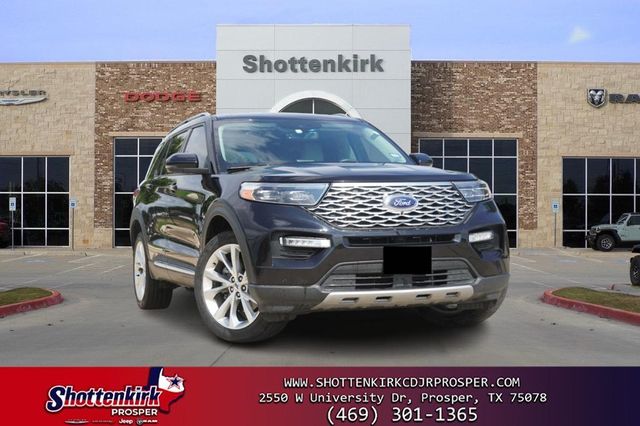 2023 Ford Explorer Platinum HEV's photo