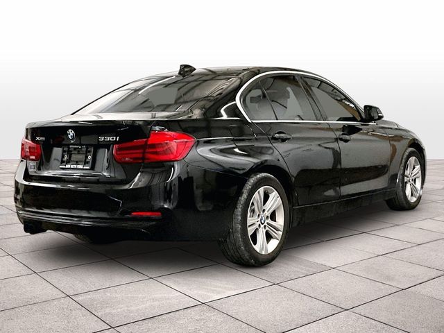 2018 BMW 3 Series 330i xDrive - 11