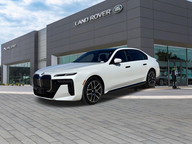 2025 BMW 7 Series 740i xDrive