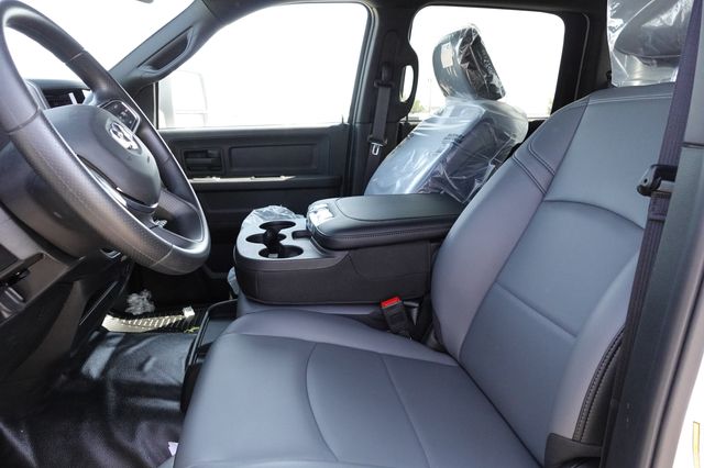 2500 Crew Cab Tradesman