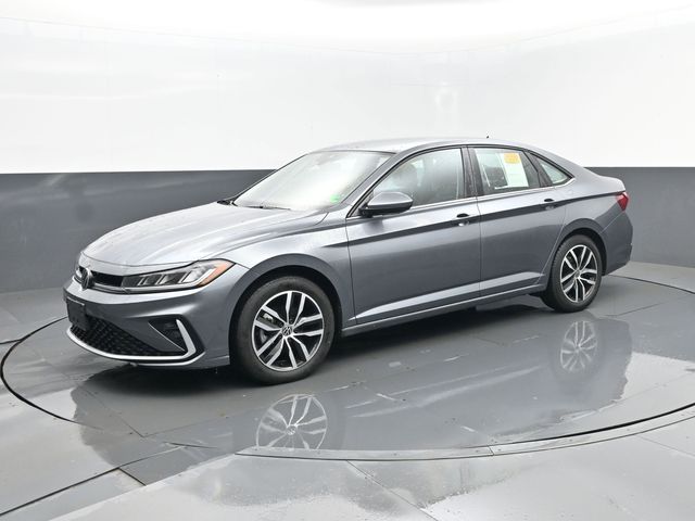 2025 Volkswagen Jetta SE FWD
