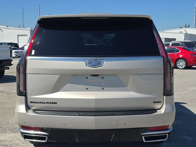 2021 Cadillac Escalade Premium Luxury:45327B1