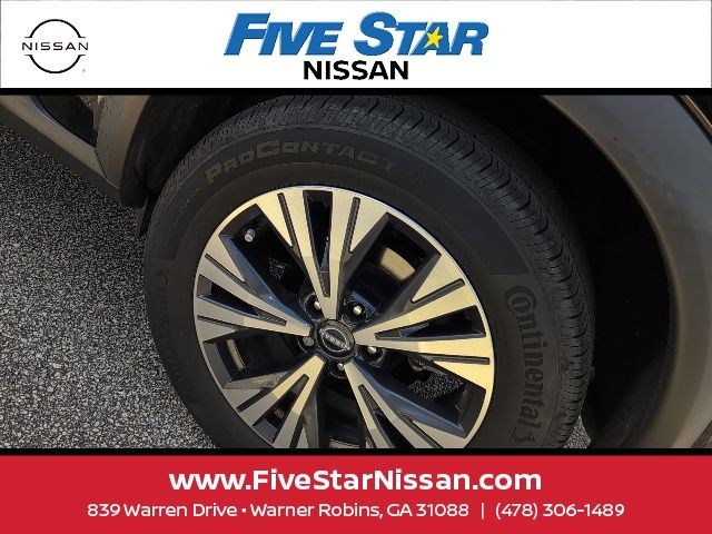 Used 2023 Black Nissan SV image 18