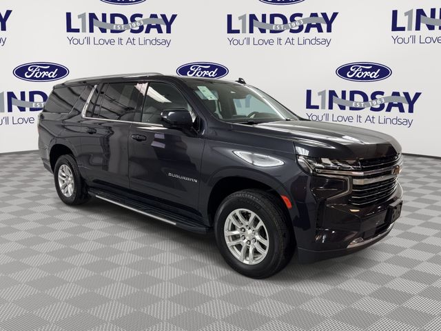 2024 Chevrolet Suburban LT 4WD