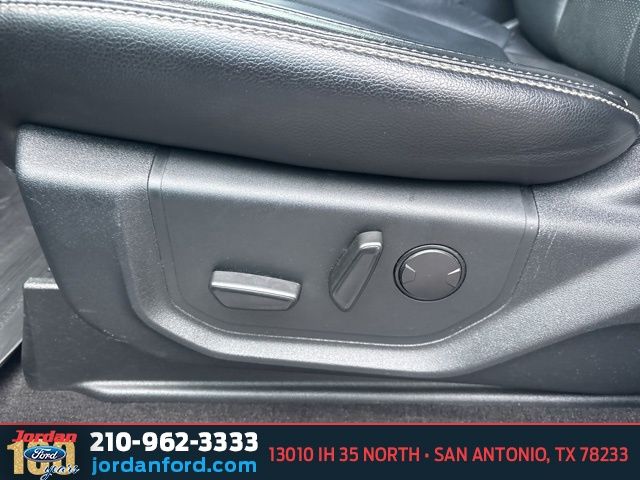Used Car 2019 Ford F-150  Lariat For Sale Under $30,000 In San Antonio, Texas