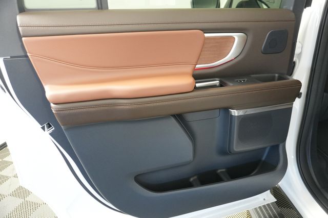 New 2026 White Ford King Ranch image 35