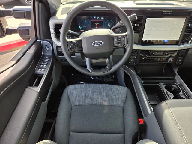 New 2026 Ford Super Duty F-250 Crew Cab 6.75' Box XLT