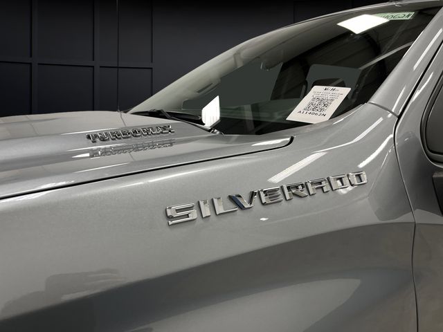 New 2026 Sterling Gray Metallic Chevrolet LT image 35