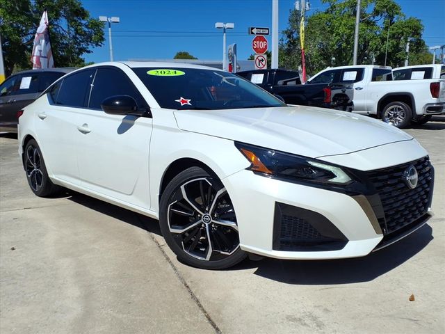2024 Nissan Altima 2.5 SR FWD