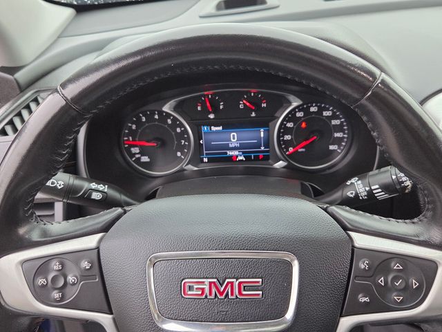 Used 2020 Blue GMC SLE image 21