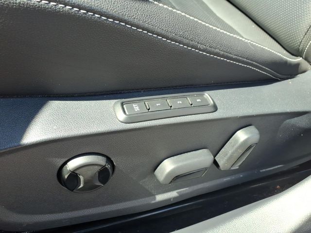 2024 Volkswagen Jetta - Image 23