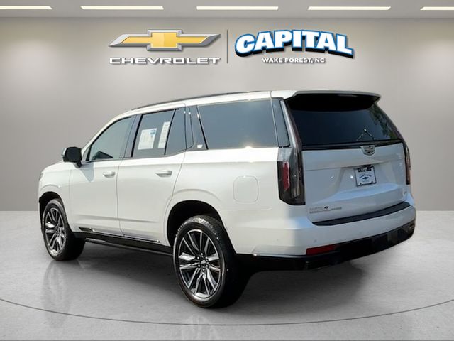 Used 2022 White Cadillac Sport image 3