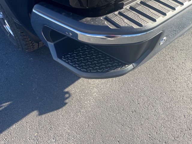 2026 GMC Sierra 3500HD Pro:45010