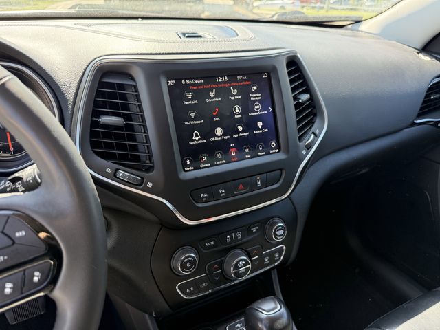 2023 Jeep Cherokee Altitude White at Wharton Chevrolet GMC