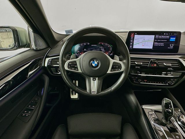 2021 BMW 5 Series M550i xDrive 11