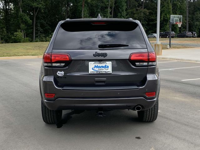 2018 Jeep Grand Cherokee Altitude 9