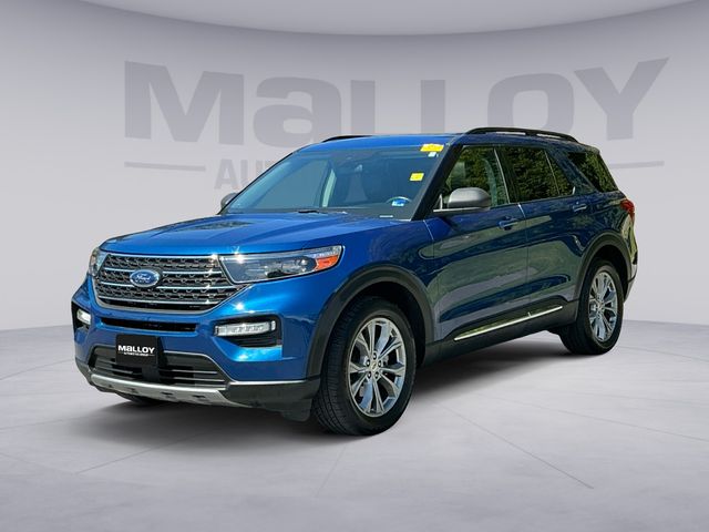 Atlas Blue Metallic 2022 Ford Explorer SUV / Crossover All-Wheel Drive Automatic