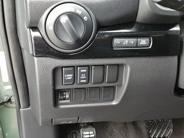 Used 2024 Nissan Titan Truck