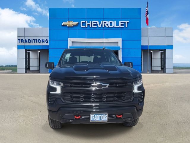 2026 Chevrolet Silverado 1500 LT Trail Boss - 3