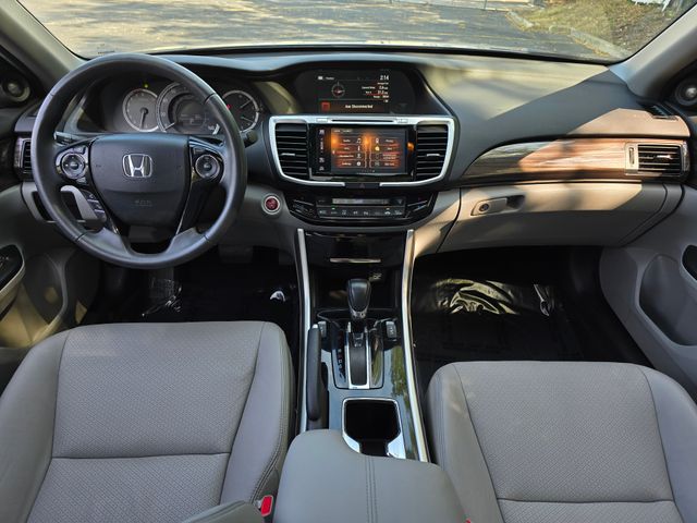 2016 Honda Accord EX-L 41