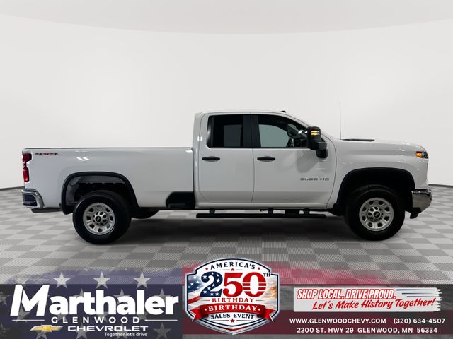 Summit White 2026 Chevrolet Silverado 3500HD Pickup Truck Four-Wheel Drive Automatic