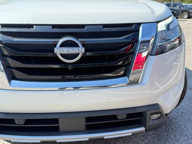 Used 2023 Nissan Pathfinder SUV