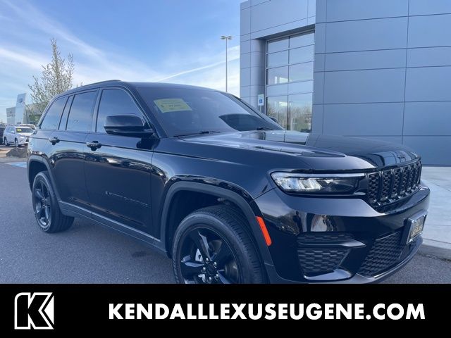 2025 Jeep Grand Cherokee Altitude X 4WD