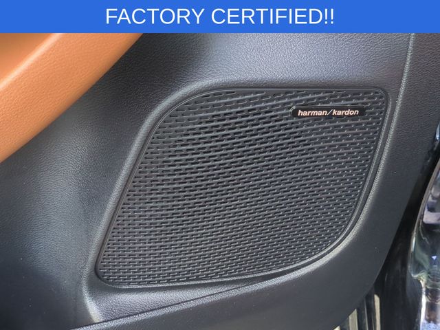 Used 2025 Black Chrysler Pinnacle image 15