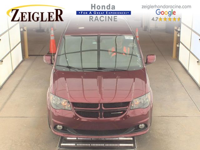 2019 Dodge Grand Caravan GT 2