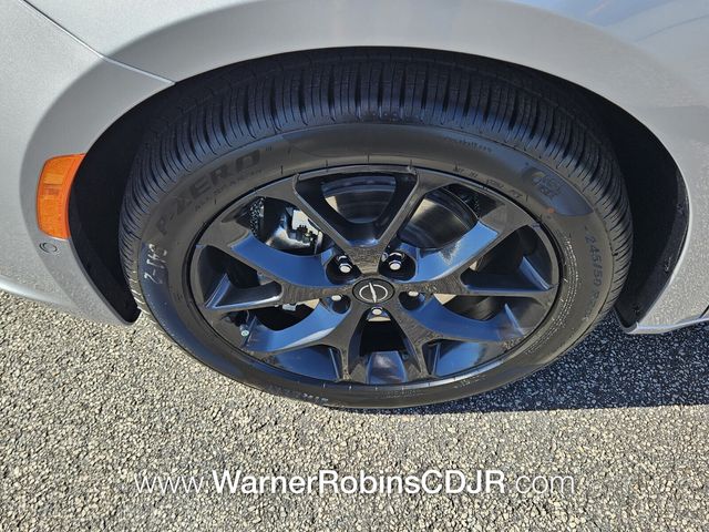 New 2026 Silver Chrysler Select image 19