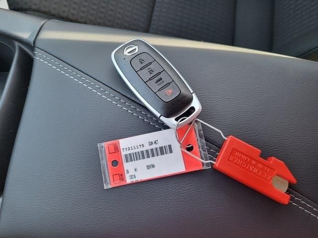 New 2026 Gray Nissan S image 25