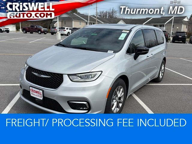 Silver Mist Clearcoat 2026 Chrysler Pacifica Limited FWD Minivan Front-Wheel Drive 9-Speed Automatic
