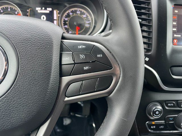 used 2020 Jeep Cherokee car, priced at $14,683