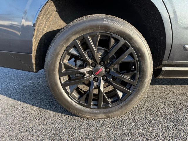 used 2021 GMC Yukon car, priced at $44,718