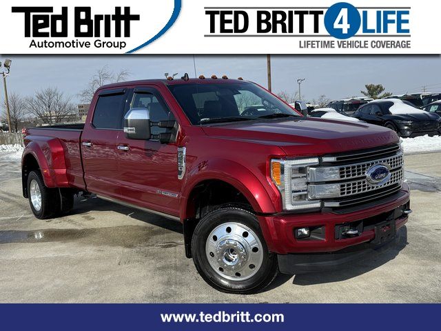 2019 Ford F-450 Super Duty Platinum Crew Cab LB DRW 4WD