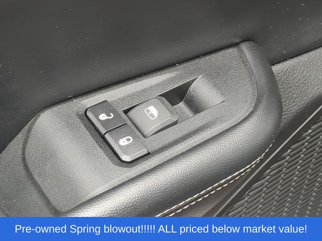 Used 2024 Diamond Black Jeep Limited image 38
