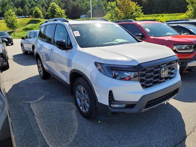 Used 2025 Honda Passport SUV