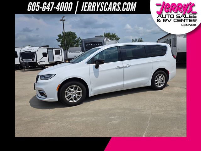 Bright White Clearcoat 2025 Chrysler Pacifica Minivan Front-Wheel Drive 9-Speed Automatic