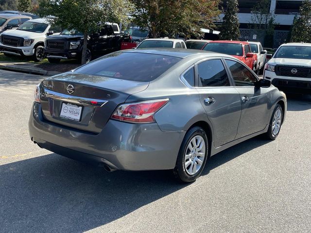 2015 Nissan Altima 2.5 S 3