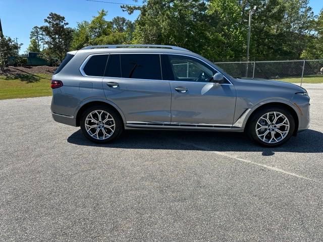 2024 BMW X7 xDrive40i 6