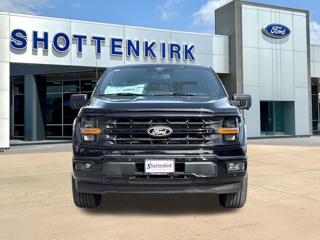 New 2026 Black Ford XLT image 2