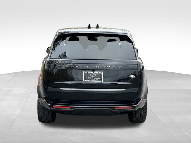 2023 Land Rover Range Rover SE 4