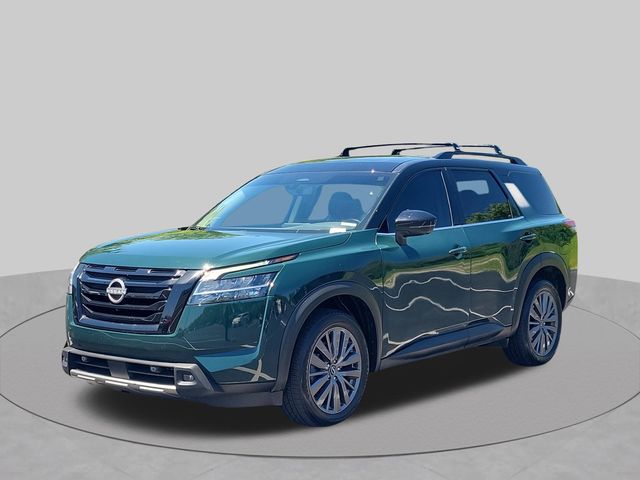 2023 Nissan Pathfinder SL 4WD