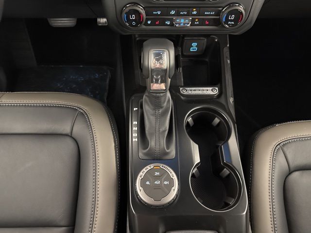2025 Shadow Black Ford Bronco Outer Banks 4X4 SUV
